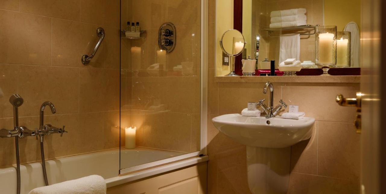 Hotel Brook Lane 4*